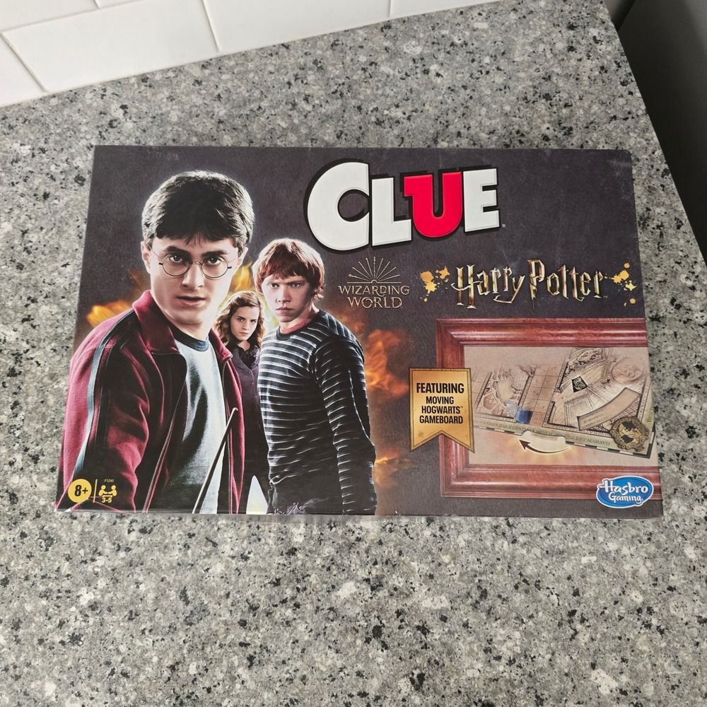 Hasbro‎ Clue Harry Potter Board Game Wizarding World Complete